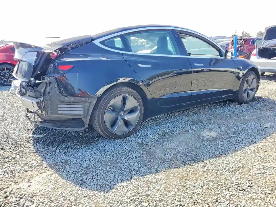 5YJ3E1EA1LF805615 2020 TESLA MODEL 3-2