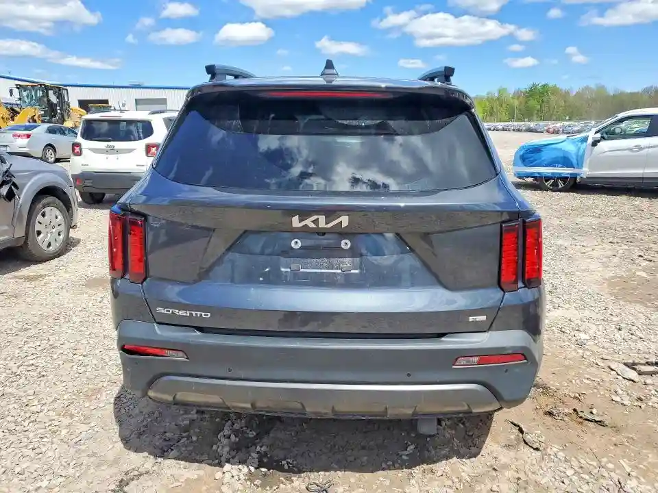 5XYRHDLF3PG190016 2023 KIA SORENTO-5