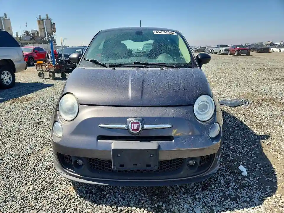 3C3CFFKH8KT686395 2019 FIAT 500-4