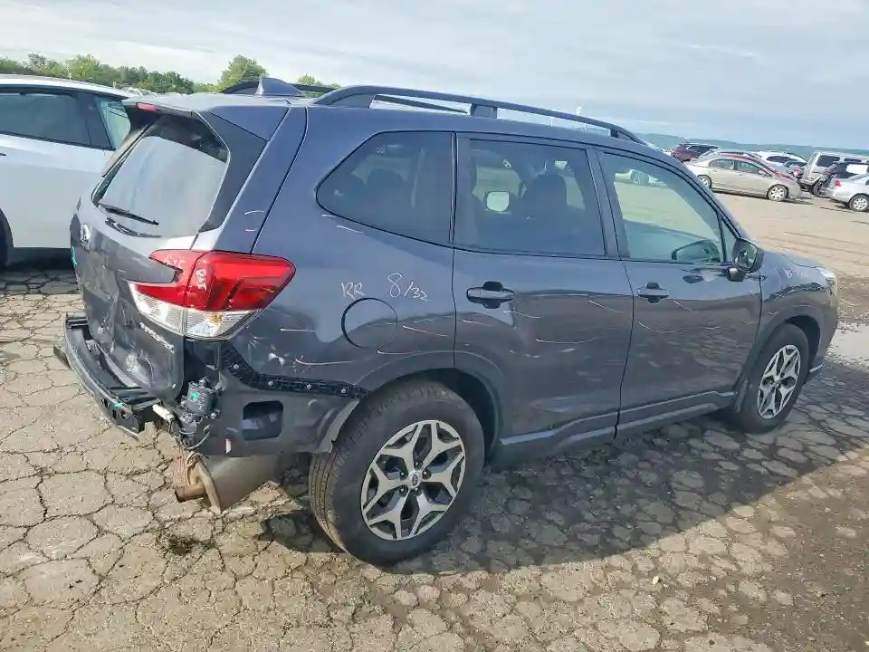 JF2SKAJC3LH592423 2020 SUBARU FORESTER-2