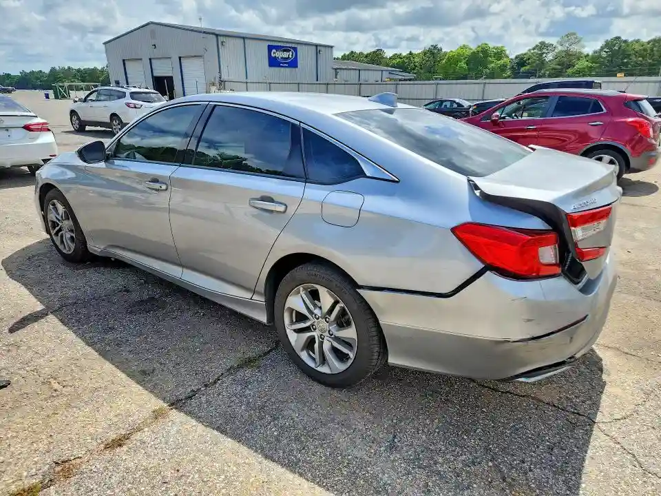 1HGCV1F12JA082315 2018 HONDA ACCORD-1
