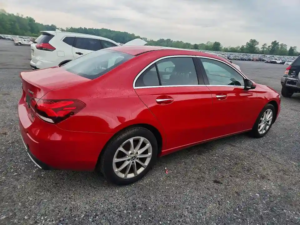 WDD3G4FB2KW024346 2019 MERCEDES-BENZ A-CLASS-2