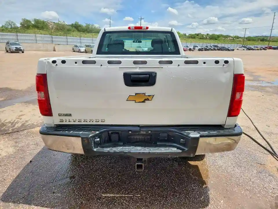 1GCSKPE36AZ294905 2010 CHEVROLET SILVERADO-5