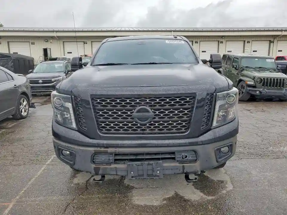 1N6BA1F4XKN506847 2019 NISSAN TITAN-4