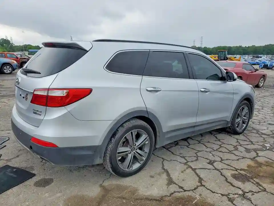 KM8SRDHF7GU132220 2016 HYUNDAI SANTA FE-2