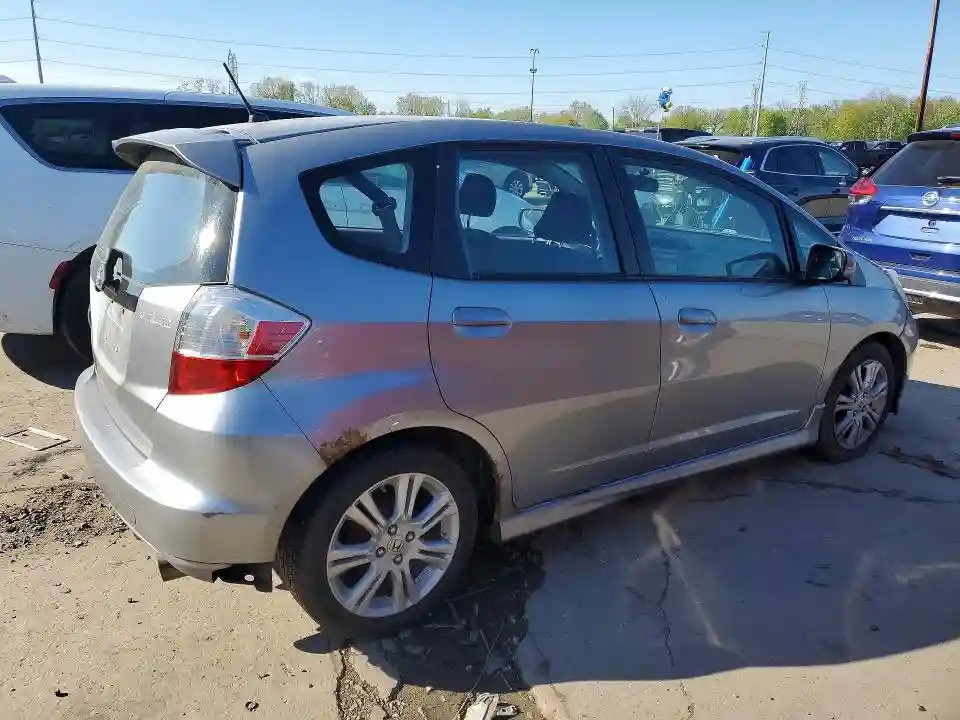 JHMGE8H46AS027665 2010 HONDA FIT-2