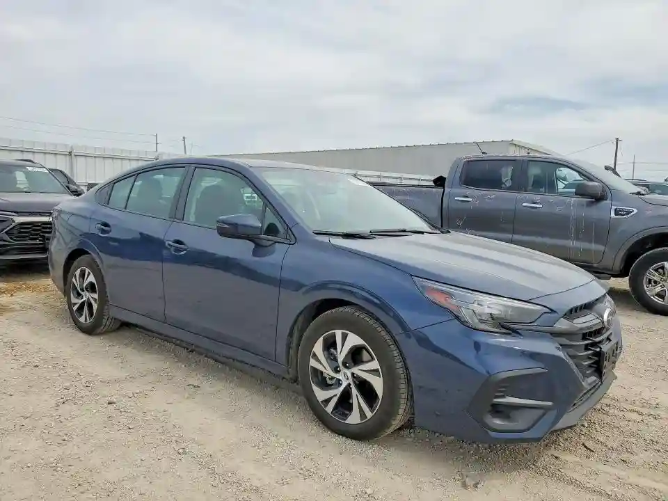 4S3BWAC68S3033391 2025 SUBARU LEGACY-3