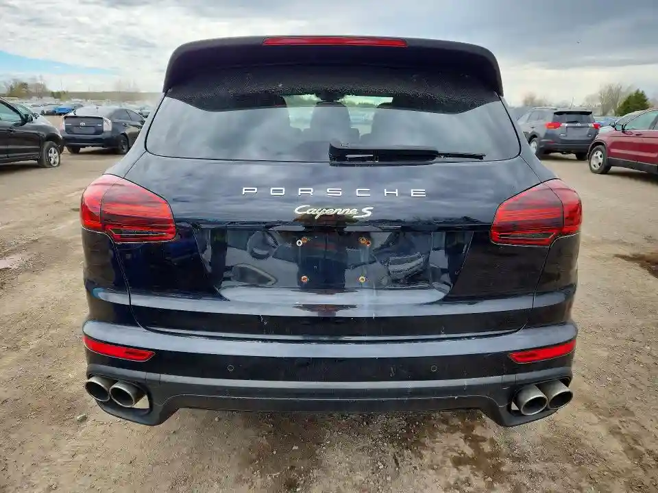 WP1AE2A27GLA60480 2016 PORSCHE CAYENNE-5