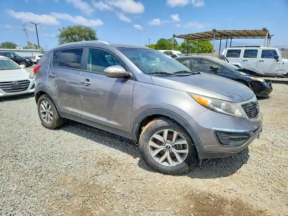 KNDPB3AC3F7723277 2015 KIA SPORTAGE-3