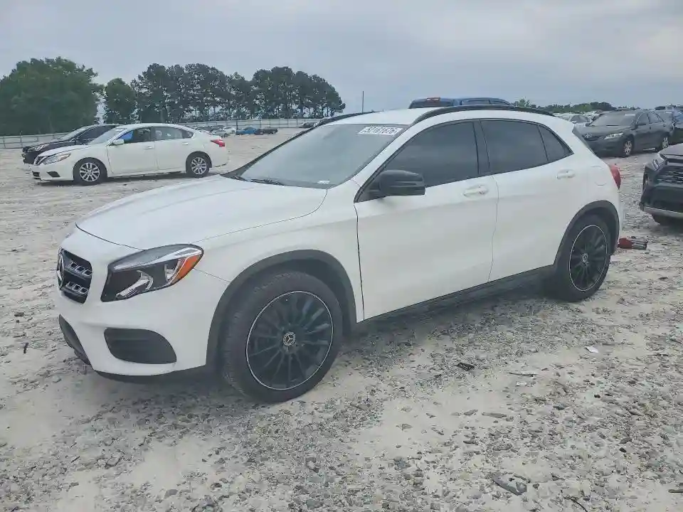 WDCTG4EB5JJ504821 2018 MERCEDES-BENZ GLA-CLASS-0