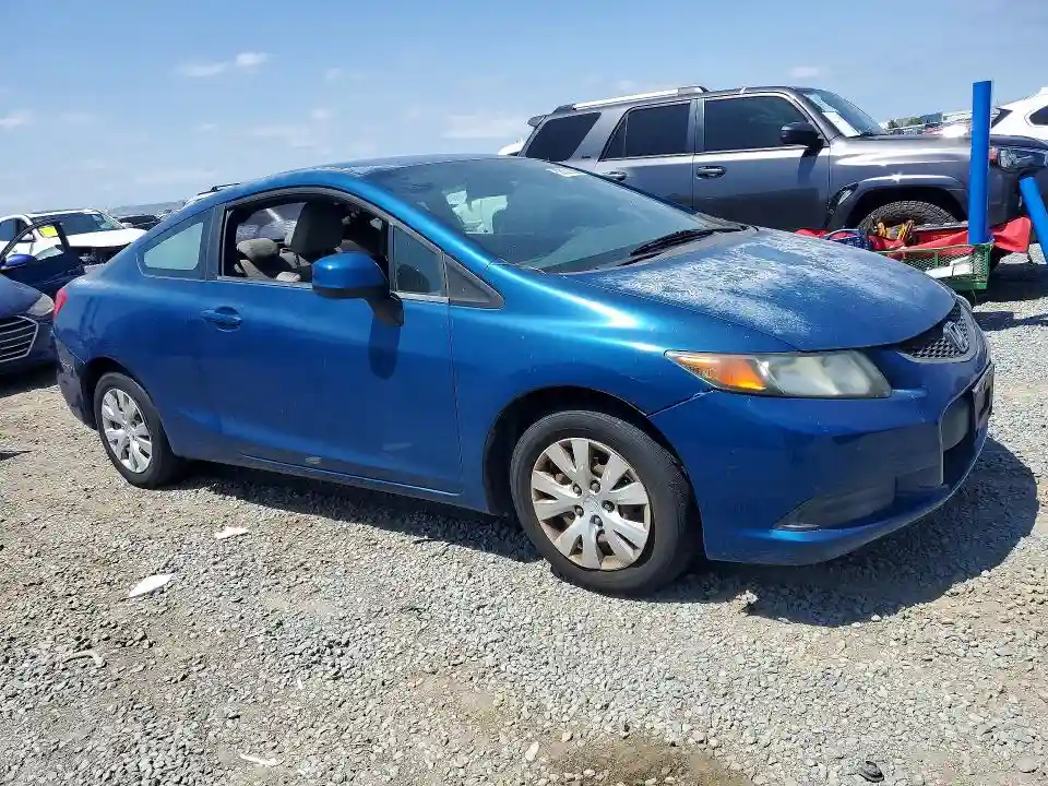 2HGFG3B58CH520139 2012 HONDA CIVIC-3