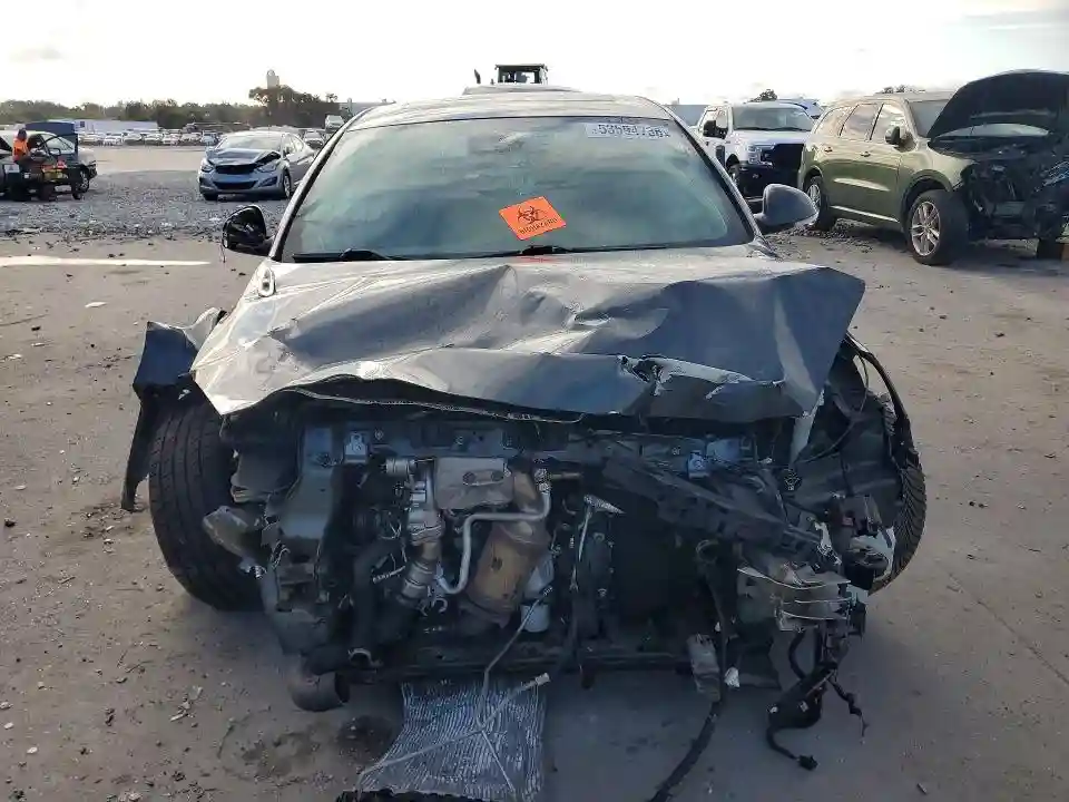 2G4GR5GX9H9122017 2017 BUICK REGAL-4