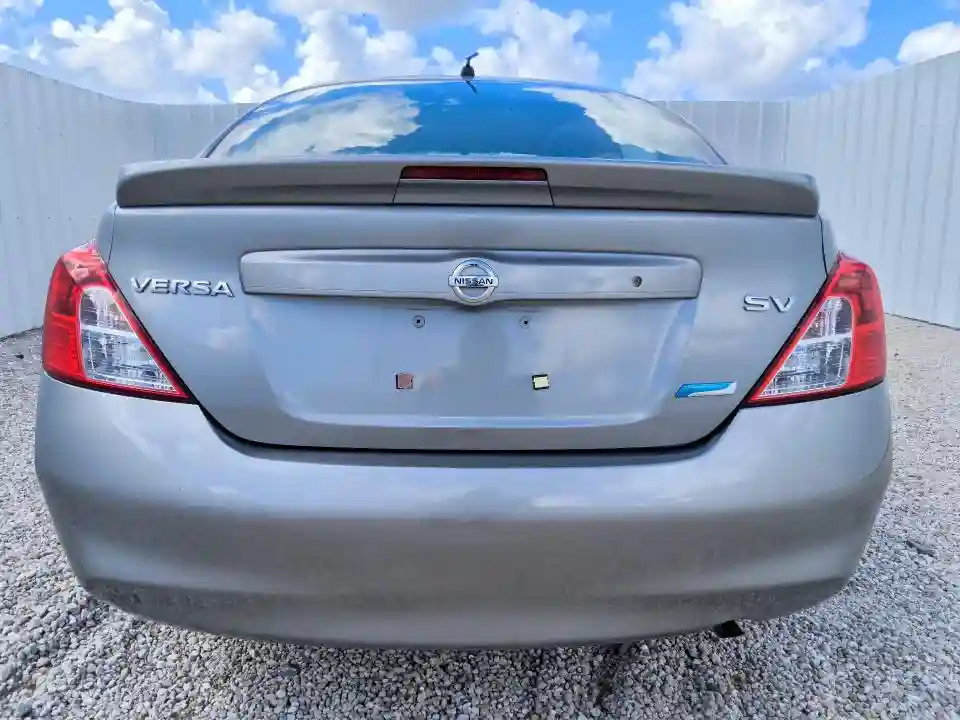 3N1CN7APXEL829237 2014 NISSAN VERSA-5