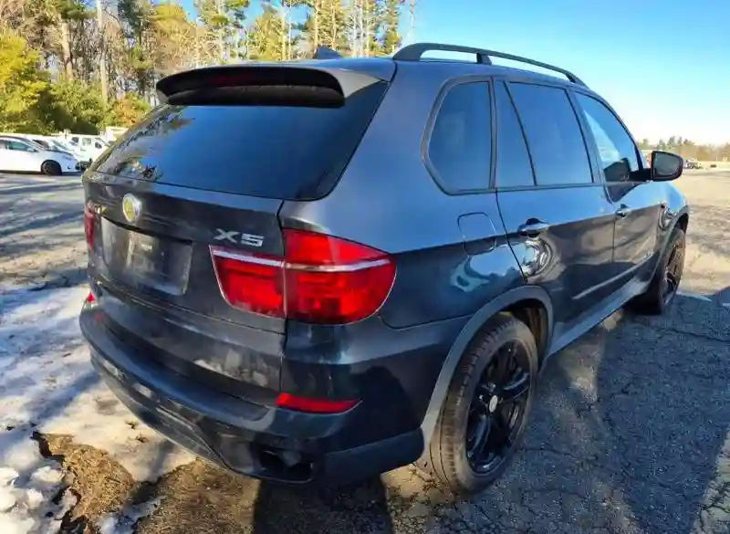 5UXZV4C52CL753358 2012 BMW X5-3
