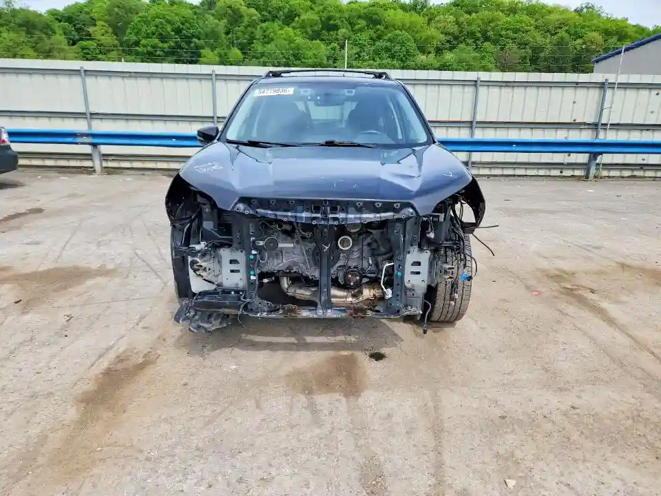 JF2SKASC4KH573456 2019 SUBARU FORESTER-4