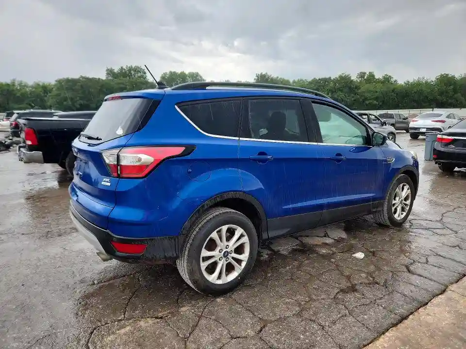 1FMCU0HD2JUB24270 2018 FORD ESCAPE-2