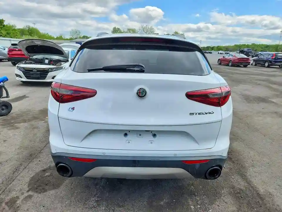 ZASFAKNN6J7B81614 2018 ALFA ROMEO STELVIO-5