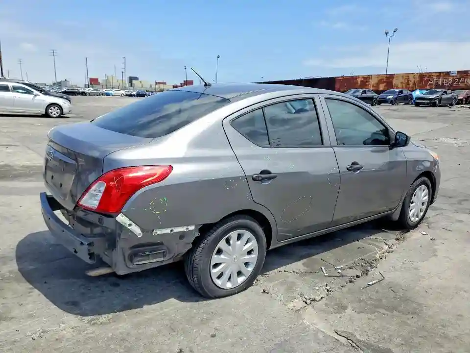 3N1CN7APXHL820249 2017 NISSAN VERSA-2