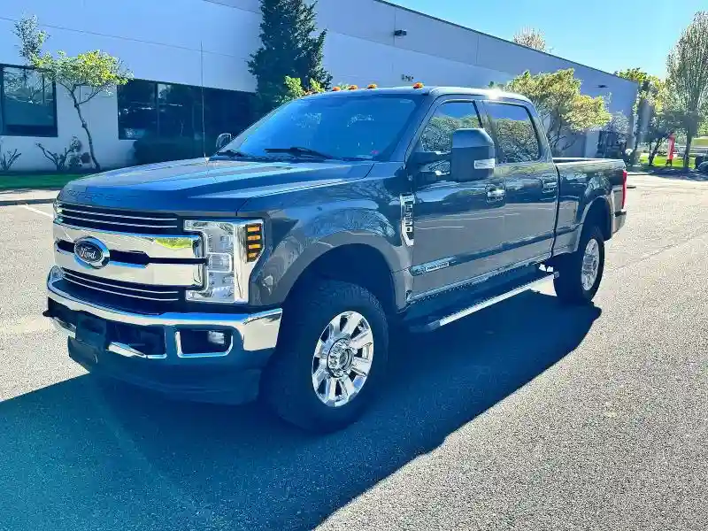 1FT8W3BT8JEB10390 2018 FORD F350-1