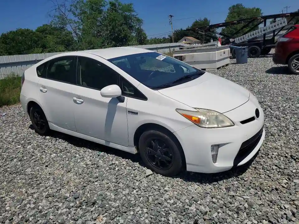 JTDKN3DUXD1687285 2013 TOYOTA PRIUS-3