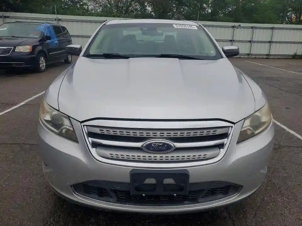 1FAHP2JW4BG147077 2011 FORD TAURUS-4