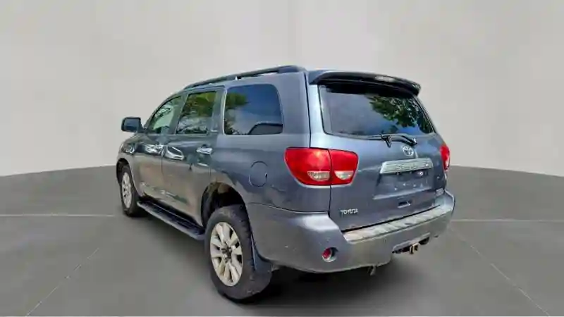 5TDDY5G18AS033686 2010 TOYOTA SEQUOIA-2