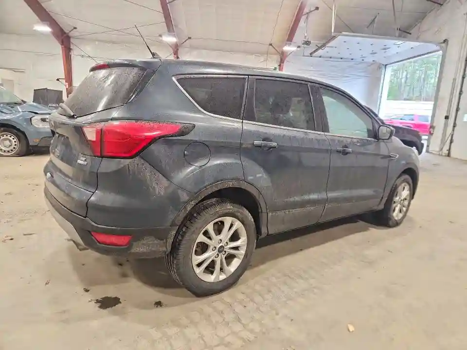1FMCU9GD0KUA86657 2019 FORD ESCAPE-2
