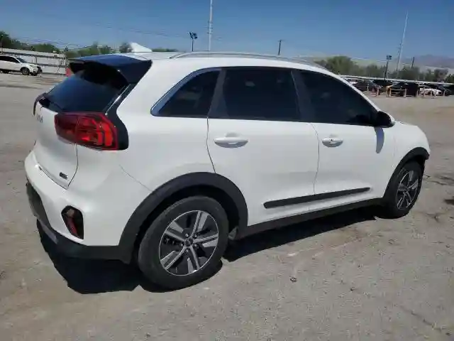 KNDCD3LD7N5540716 2022 KIA NIRO-2