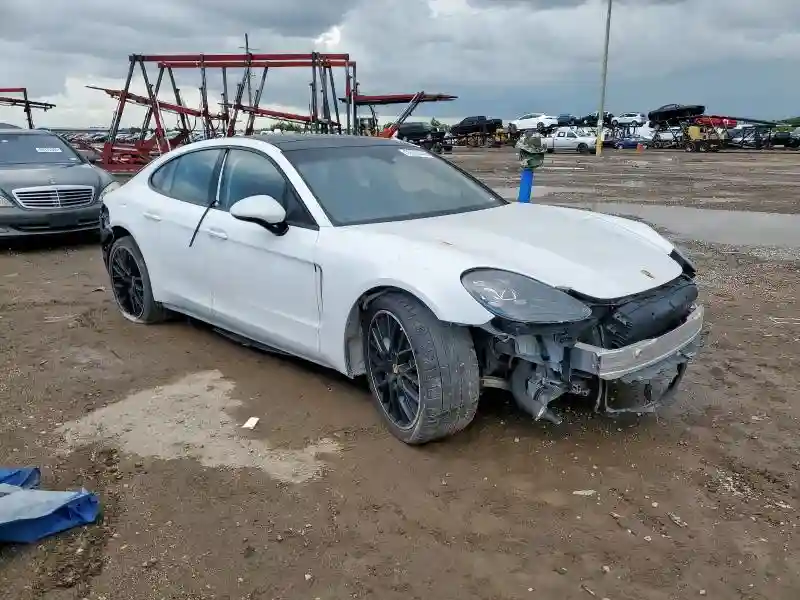 WP0AA2A72KL101583 2019 PORSCHE PANAMERA-3