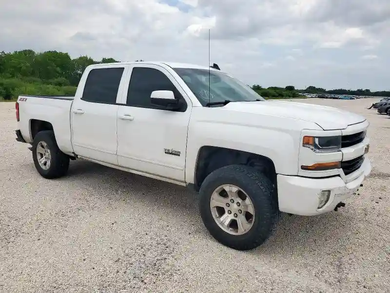 3GCUKREC7JG514802 2018 CHEVROLET ALL MODELS-3