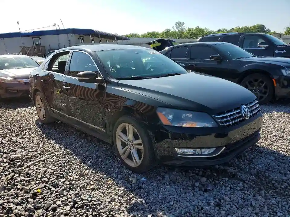 1VWCN7A35EC072167 2014 VOLKSWAGEN PASSAT-3