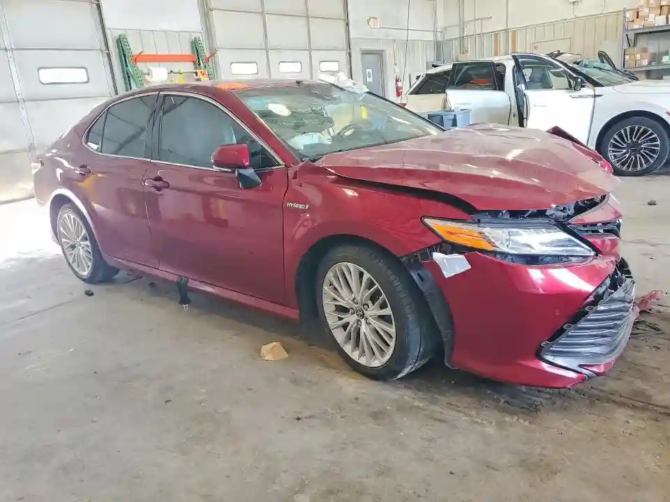 4T1B21HK2JU501363 2018 TOYOTA CAMRY SOLA-3
