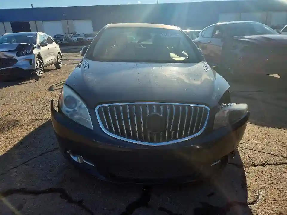 1G4PP5SK6D4158990 2013 BUICK VERANO-4