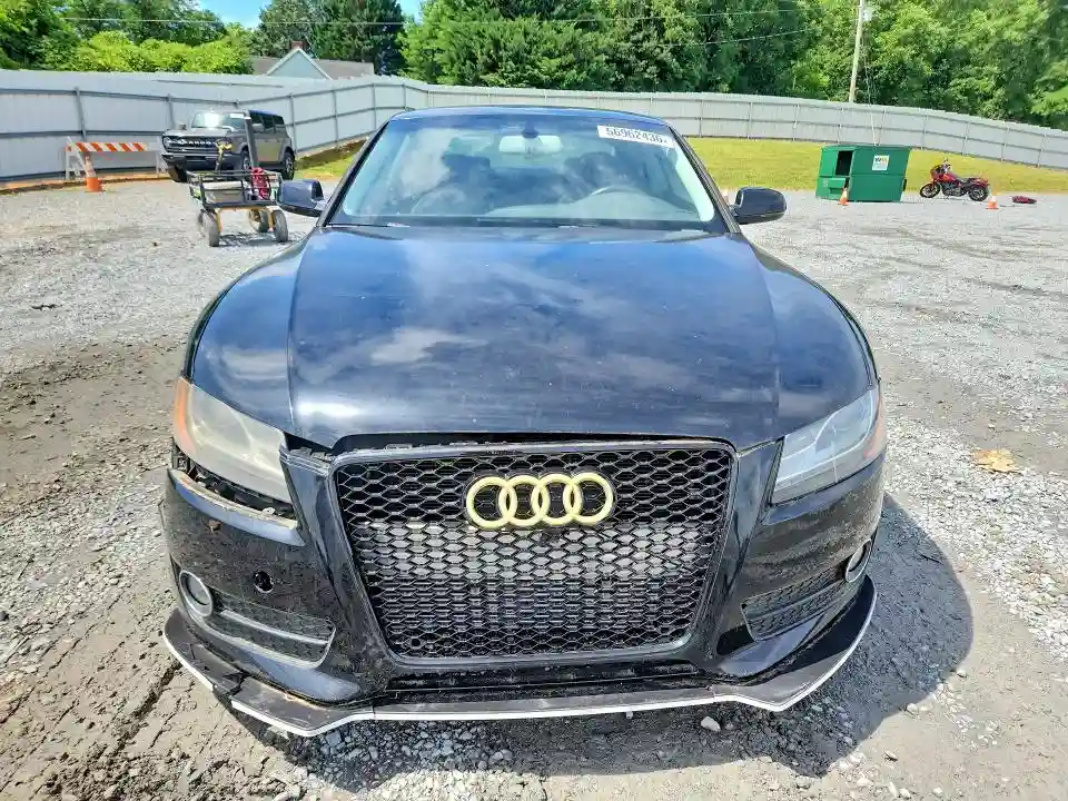 WAULFAFR9BA028610 2011 AUDI A5-4