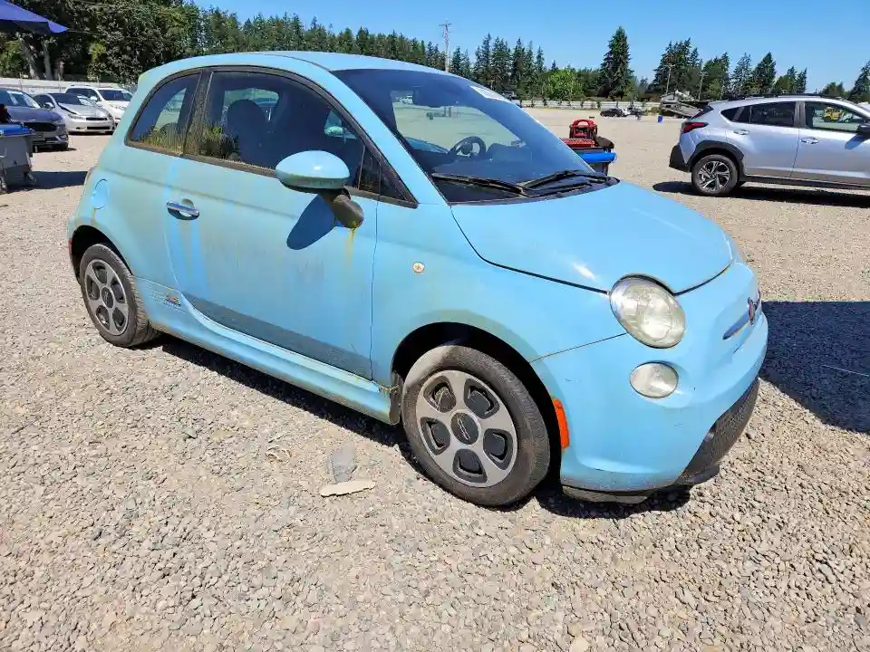 3C3CFFGE5FT732852 2015 FIAT 500-3