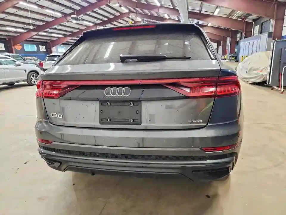 WA1EVAF16KD042854 2019 AUDI Q8-5