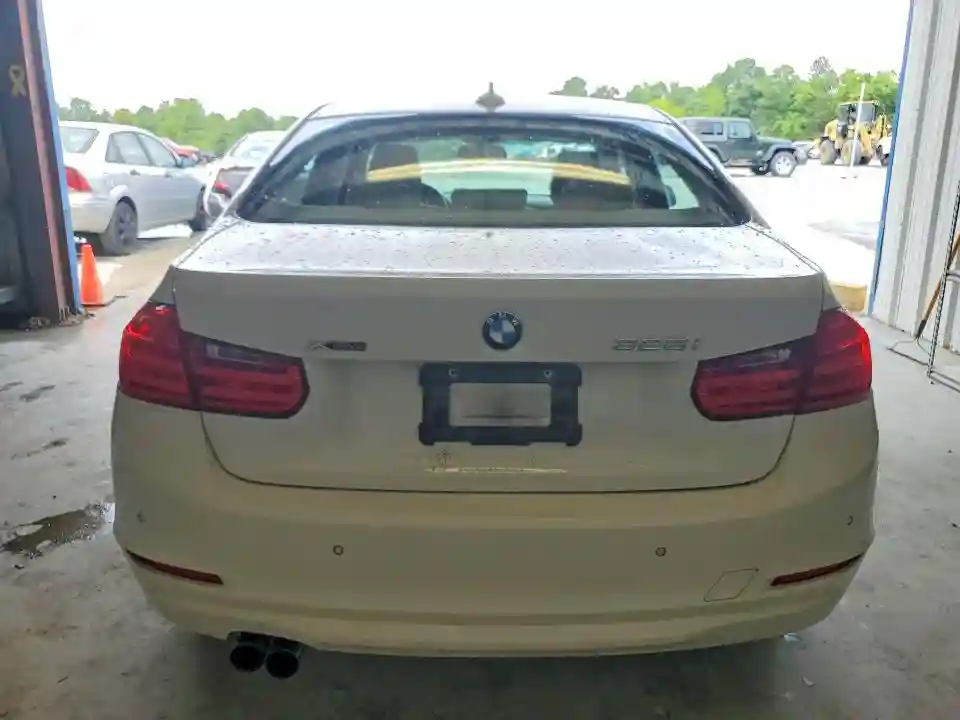 WBA3B3C58EJ977353 2014 BMW 3 SERIES-5