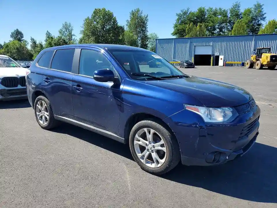 JA4AZ3A32EZ015410 2014 MITSUBISHI OUTLANDER-3
