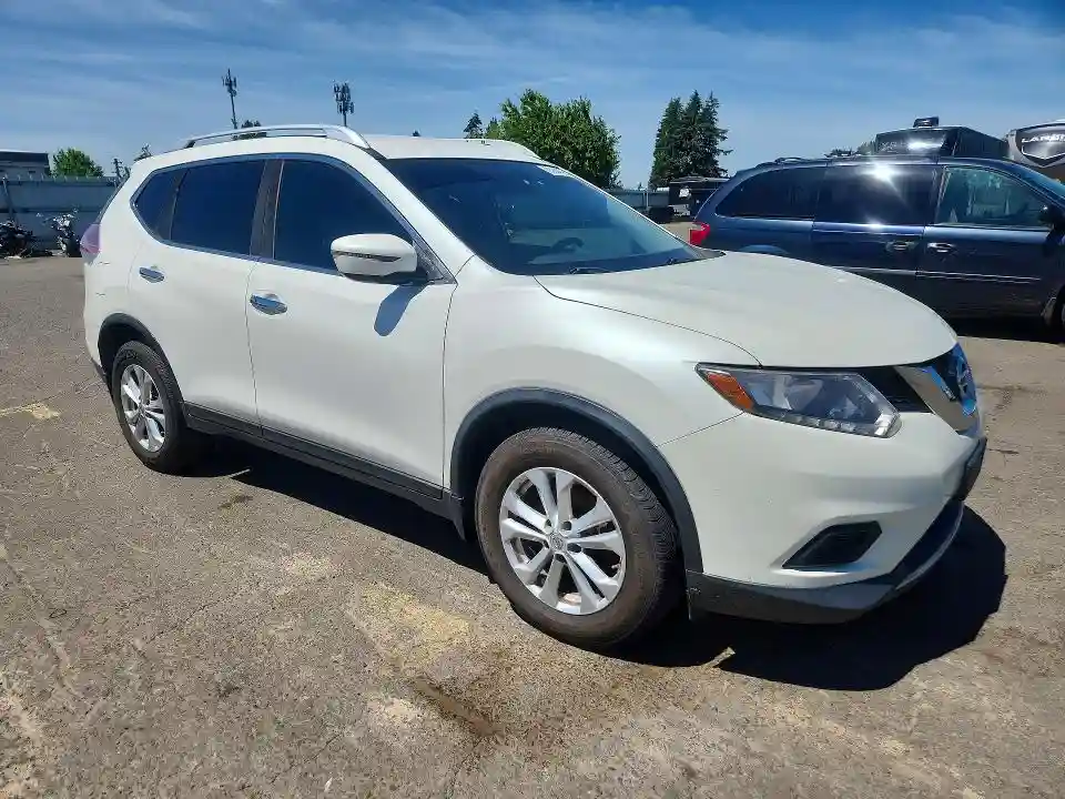 KNMAT2MT4GP631122 2016 NISSAN ROGUE-3