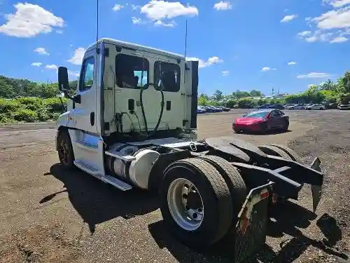 1FUBGDBG1GLHJ8358 2016 FREIGHTLINER ALL OTHER-3