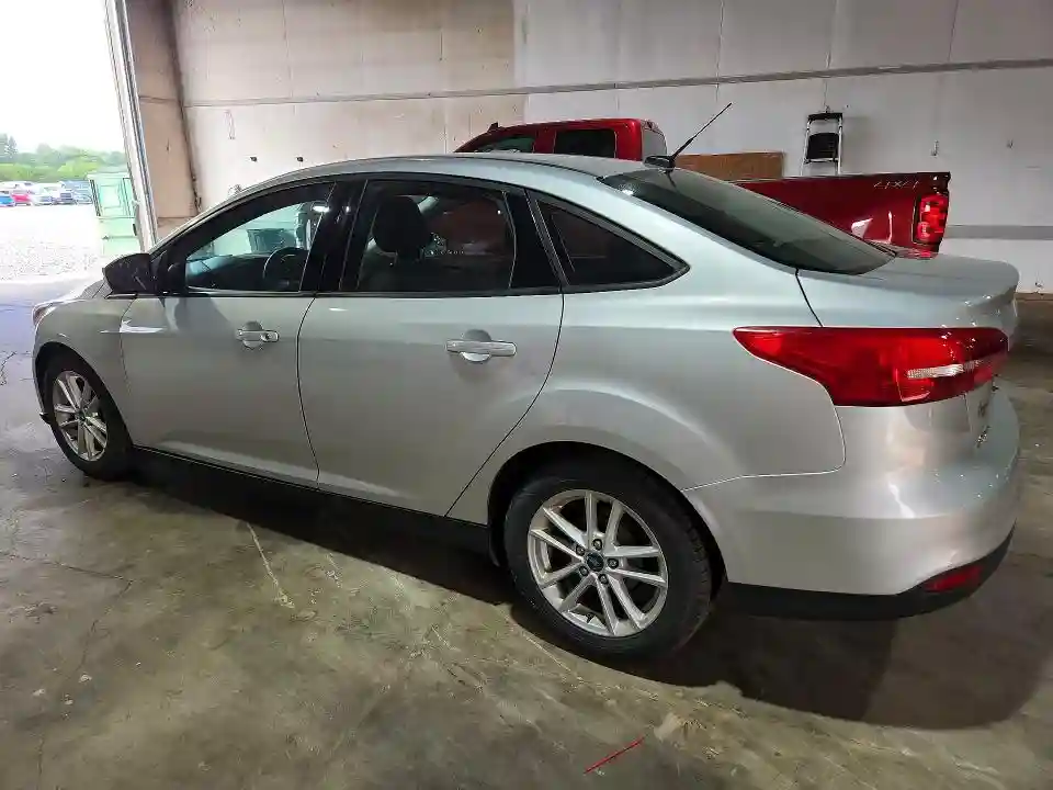 1FADP3F26GL299810 2016 FORD FOCUS-1