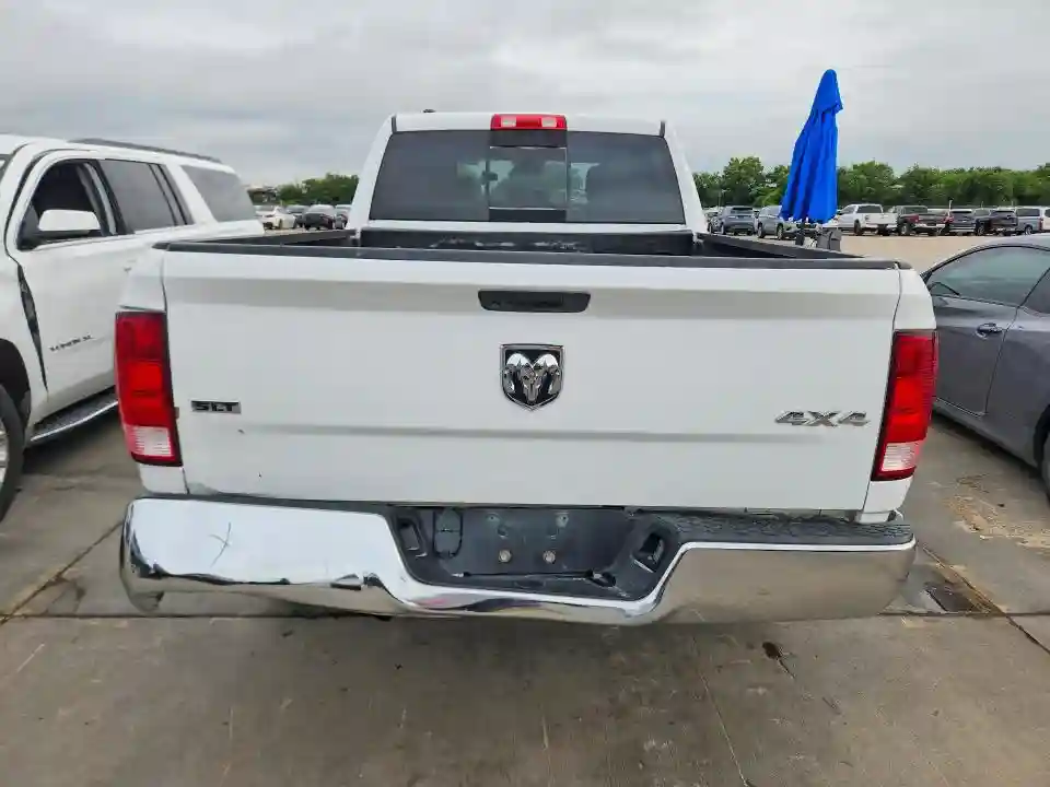 1C6RR7TT2KS513146 2019 RAM 1500-5