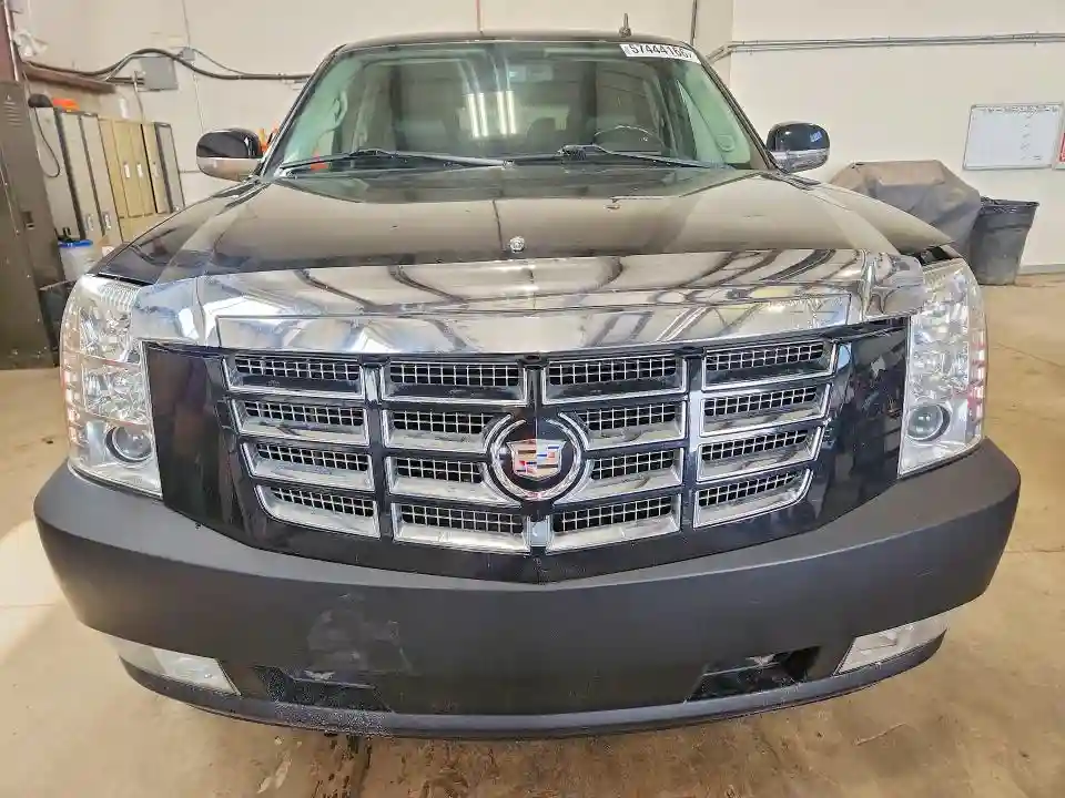 1GYS4BEF5BR194488 2011 CADILLAC ESCALADE-4