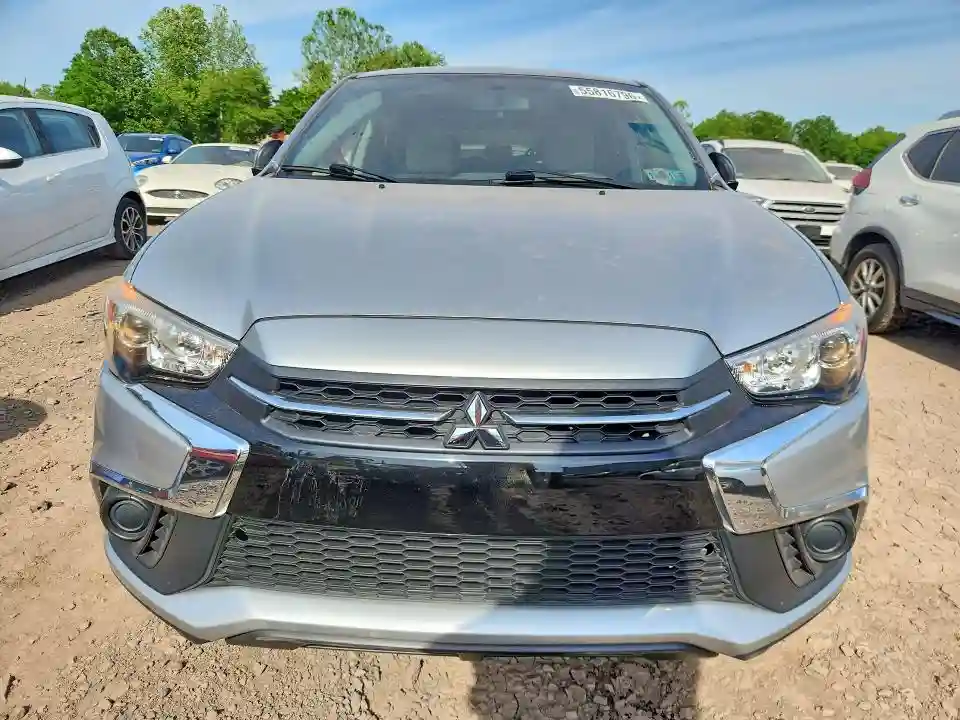 JA4AP3AU3JU024140 2018 MITSUBISHI OUTLANDER-4