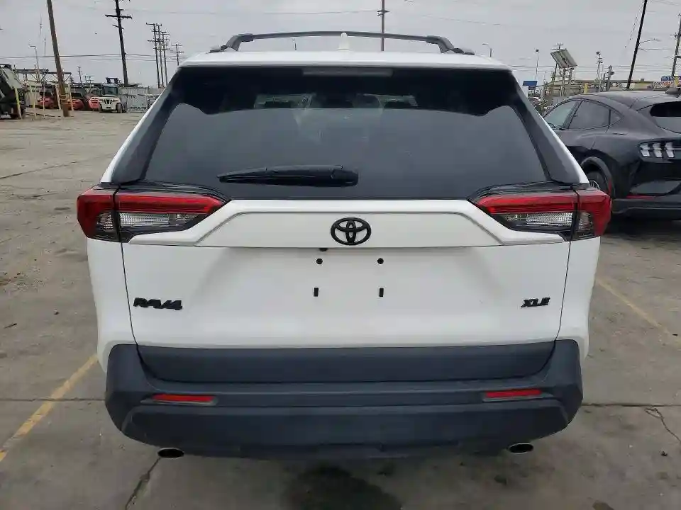 2T3W1RFV0RC291091 2024 TOYOTA RAV4-5
