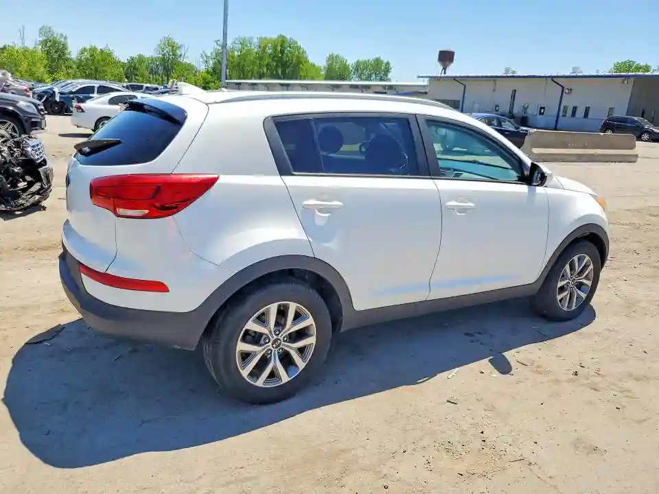KNDPB3AC3F7687929 2015 KIA SPORTAGE-2