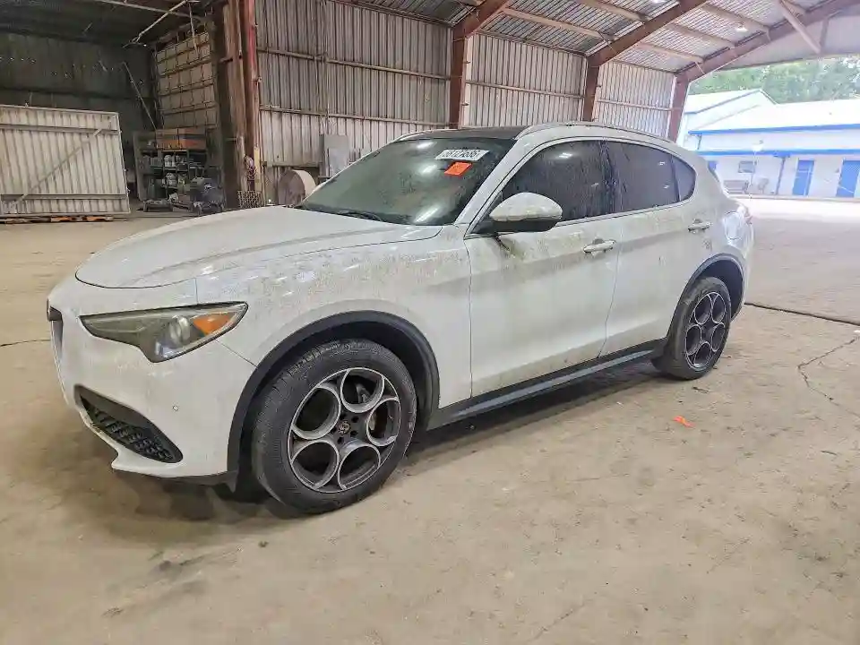 ZASFAKANXJ7B73781 2018 ALFA ROMEO STELVIO-0