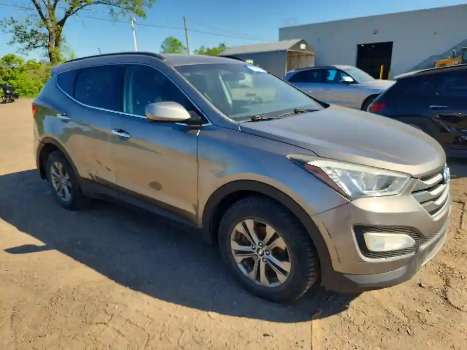 5XYZUDLB5FG252068 2015 HYUNDAI SANTA FE-3