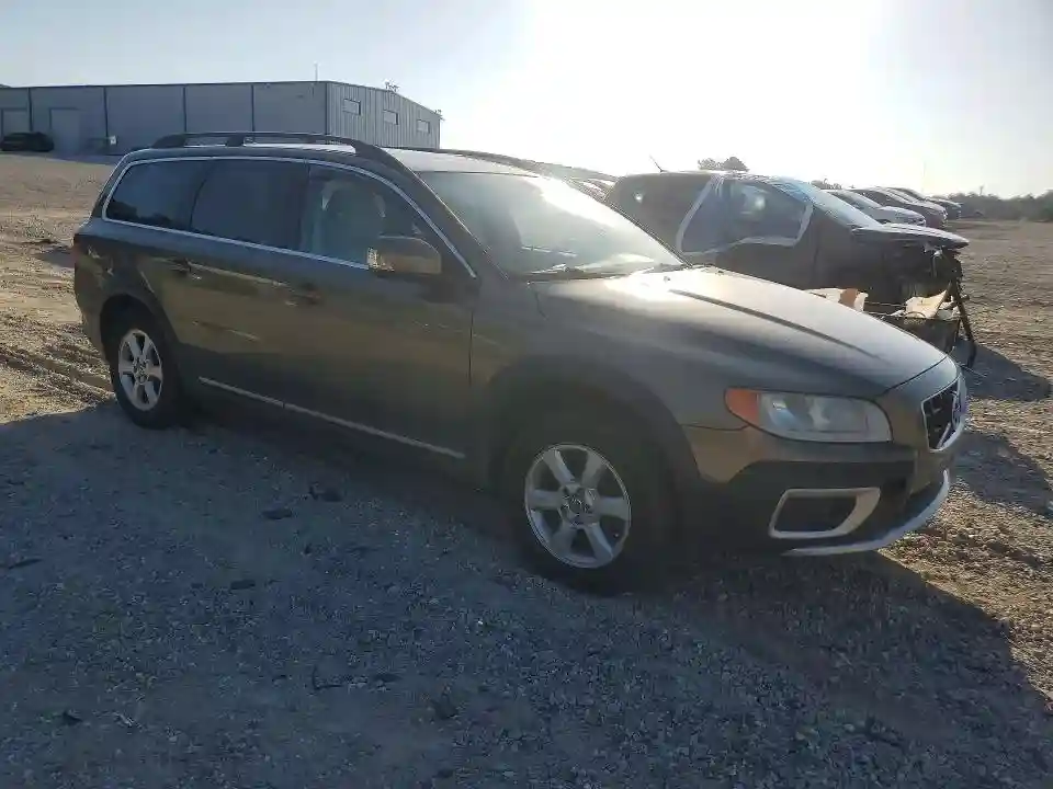 YV4982BZ0A1086751 2010 VOLVO XC70-3