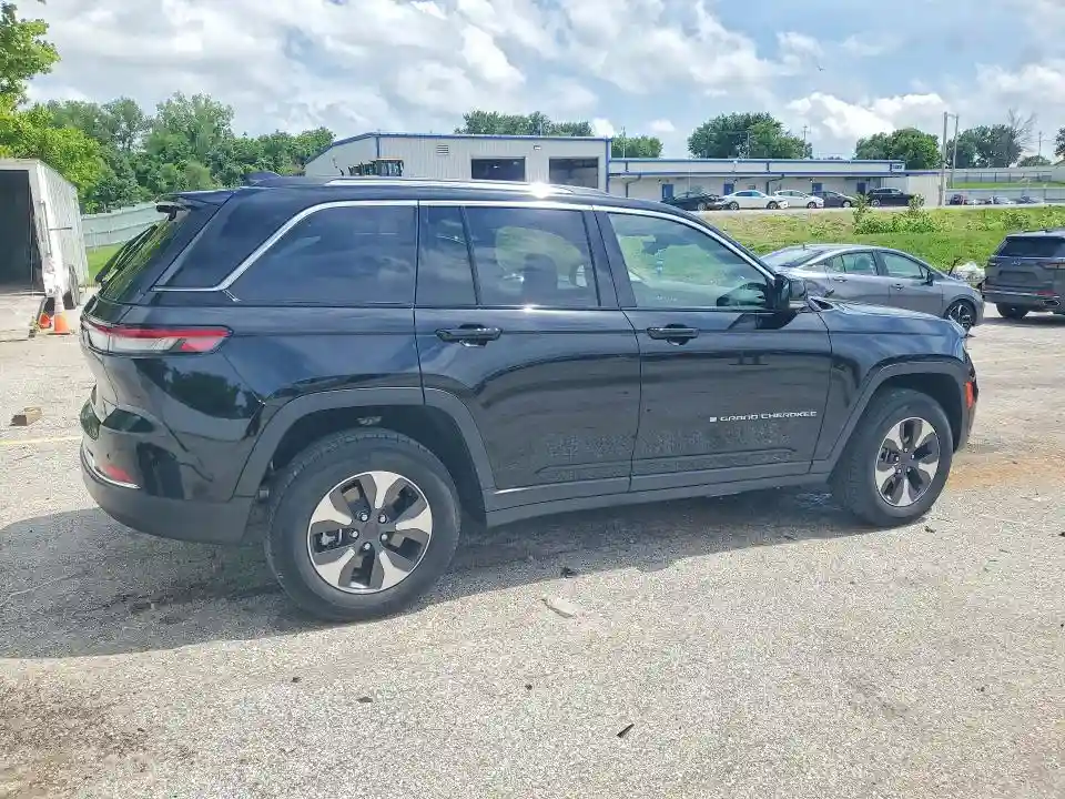 1C4RJYB69N8721382 2022 JEEP GRAND CHEROKEE-2